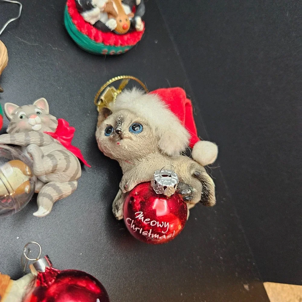 Vintage Cat Christmas Ornament Lot of 8‎ Resin Glass 1990s Kitty Holiday Decor
